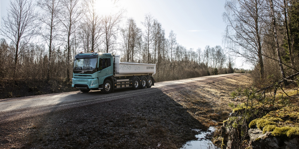 Volvo Trucks presenteert zware elektrische concepttrucks voor bouwwerkzaamheden en regionale transporten