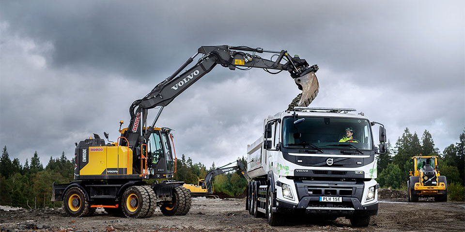 Volvo Trucks Electromobiity 2020
