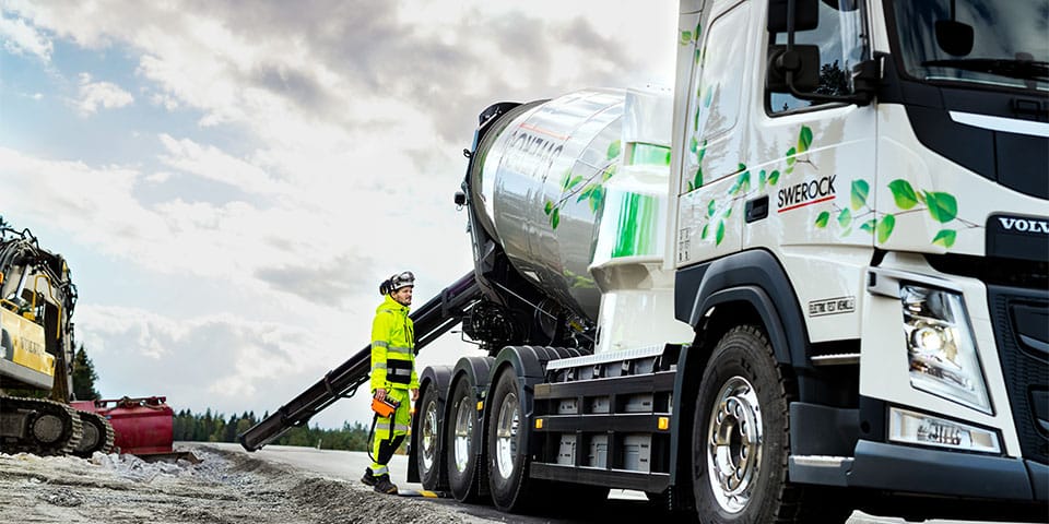 Volvo Trucks Electromobiity 2020