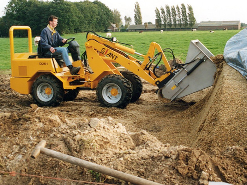 25 jaar TOBROCO-GIANT; ontwikkeld in nederland, gebouwd voor de wereld.