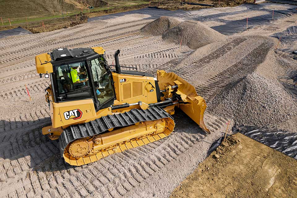 De nieuwe Cat® D4 dozer biedt betere zichtbaarheid, meer productiviteitsverhogende technologie-opties en lagere bedrijfskosten