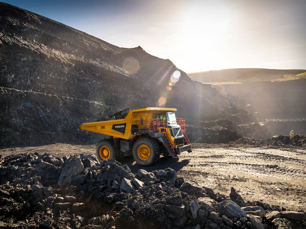 Volvo CE brengt 95 tons starre dumper op de wereldmarkt