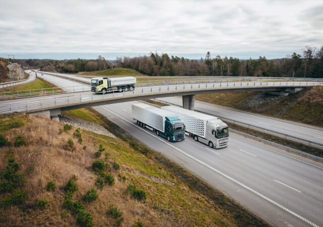 volvo-trucks-making-further-gains-in-fuel-efficiency-and-performance-LR