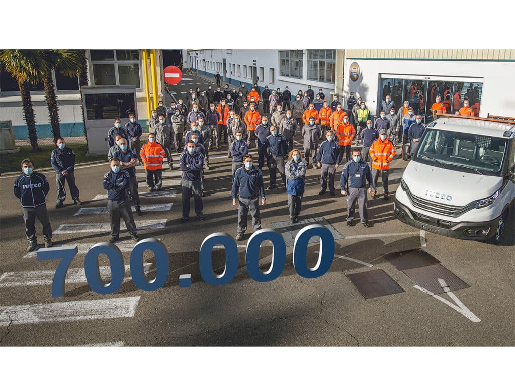 IVECO viert de 700.000ste Daily geproduceerd in Valladolid op de 30ste verjaardag van de start van de productie in deze fabriek