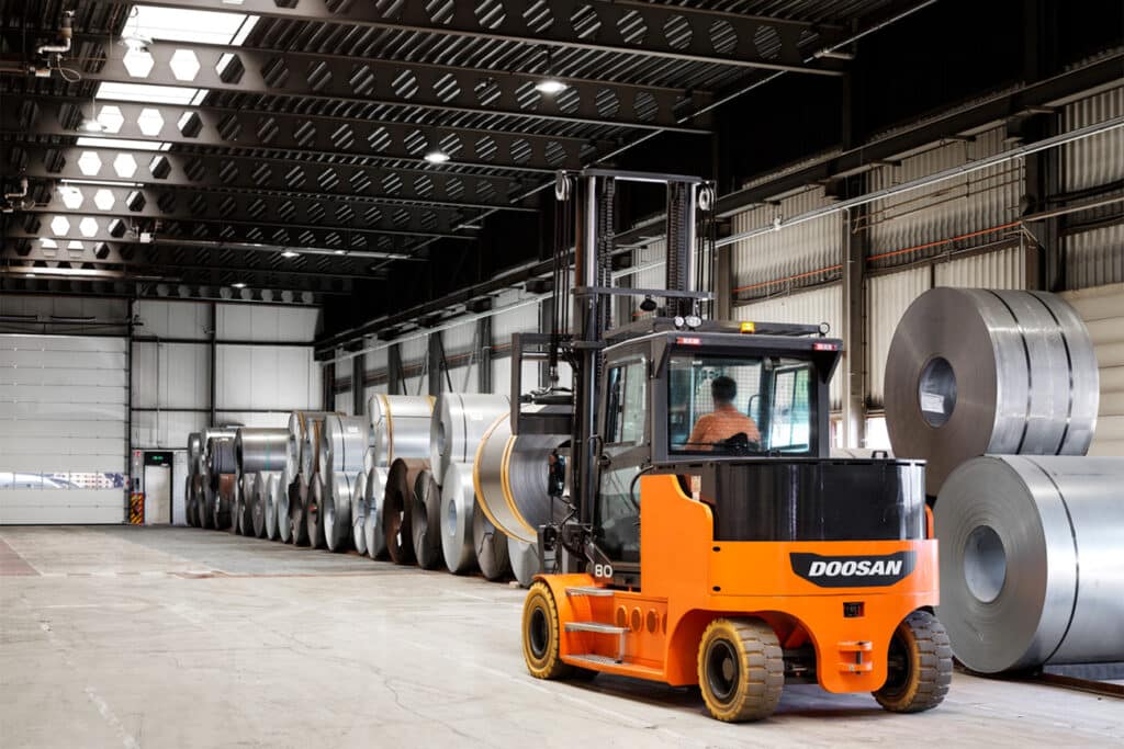 Doosan Bobcat toont Bobcat-heftrucks en nieuwe concepten voor logistiek en material handling op LogiMAT