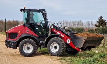 Op MATEXPO presenteert Yanmar CE EMEA gloednieuwe wiellader 12