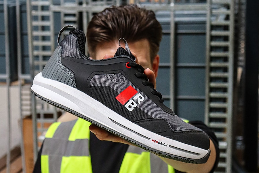 Stevige, stoere, soepele safety sneaker