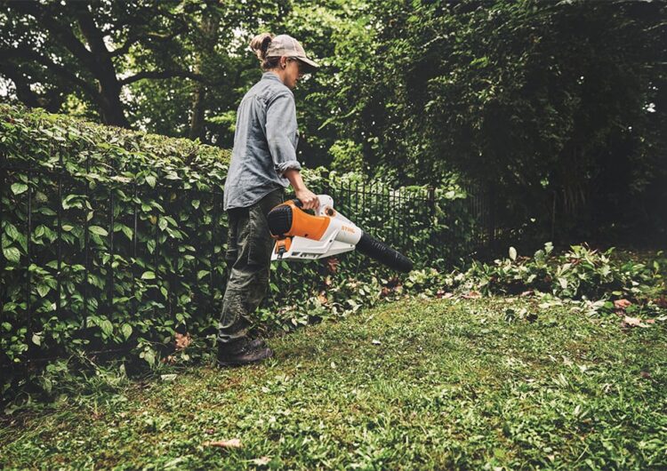 Maximale blaaskracht voor efficiënt en ergonomisch bladruimen | STIHL BGA 250 2