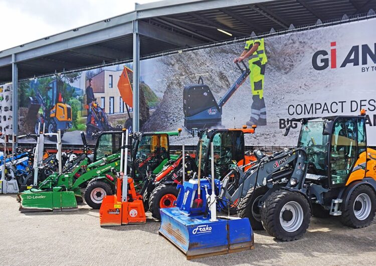 Compacte lader is nu een echte Tool Carrier 3