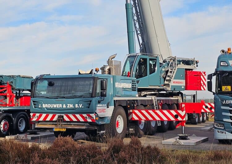 Primeur voor L.A.W. Tol tijdens de Truckstar Mack & Speciaal Transportdag 3