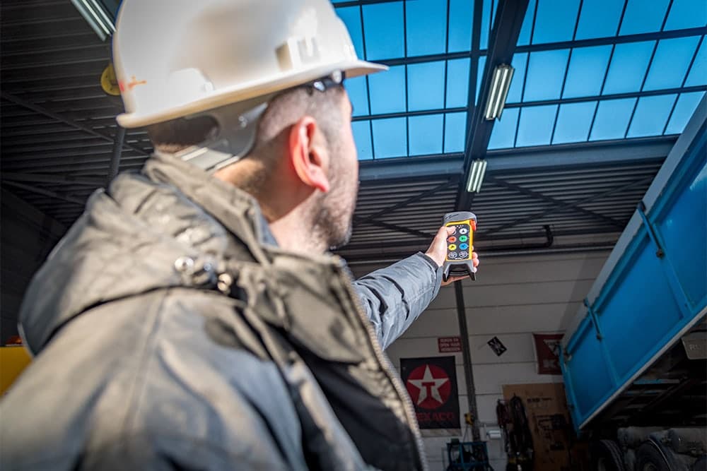 Hoe machines veilig bedienen vanop afstand?