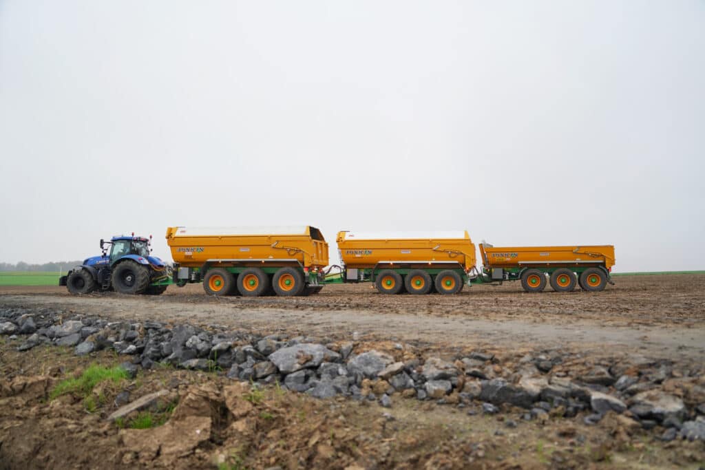 JOSKIN revolutioneert transport met de nieuwe Trans-KTP 31/67 kipwagen: stevigheid en innovatie aan de horizon!
