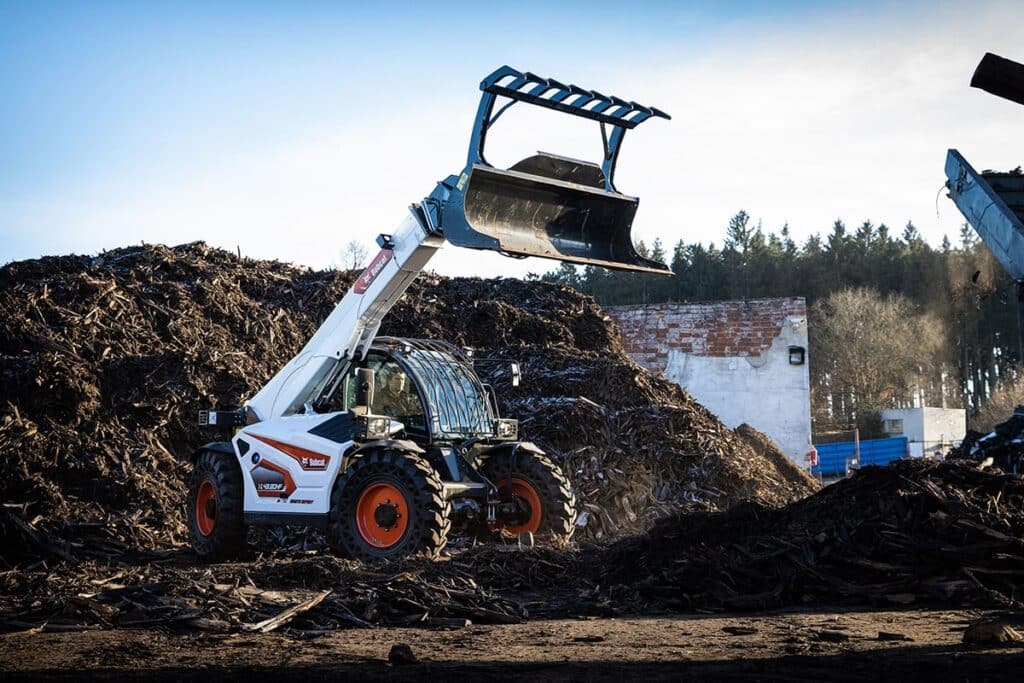 Bobcat introduceert 4 ‘waste expert-verreikers’ voor afvalverwerking en recycling