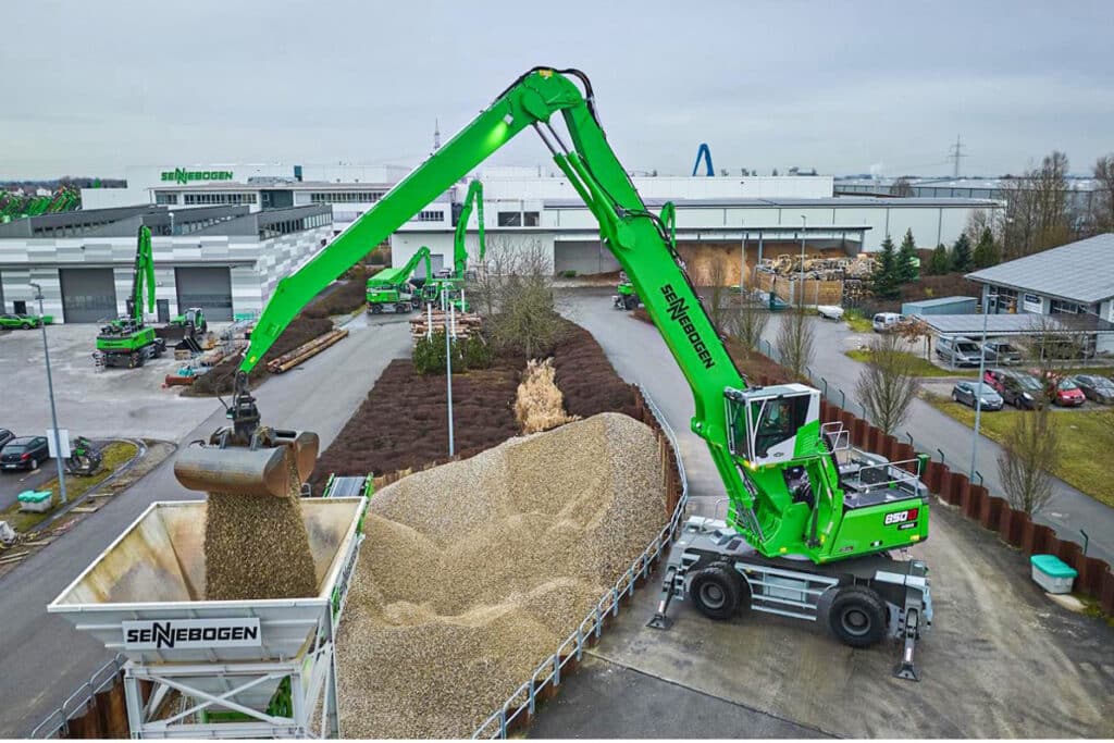 Nieuwe SENNEBOGEN 850G Hybrid overslagkraan – Ideaal voor schrootverwerking en haventoepassingen
