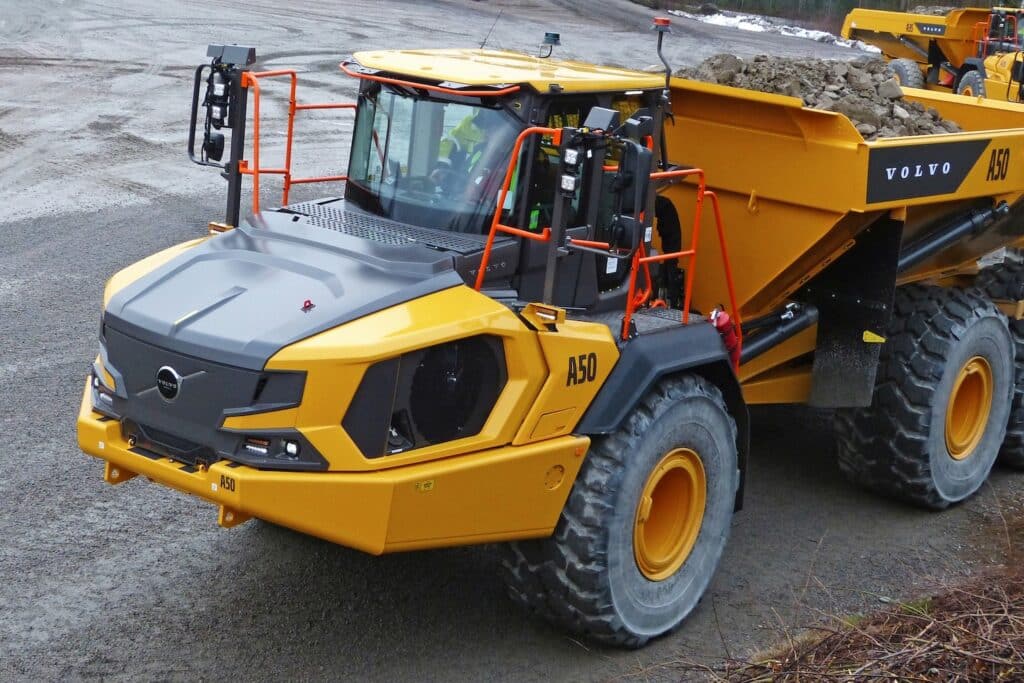 Met A50 is nieuwe serie knikdumpers compleet