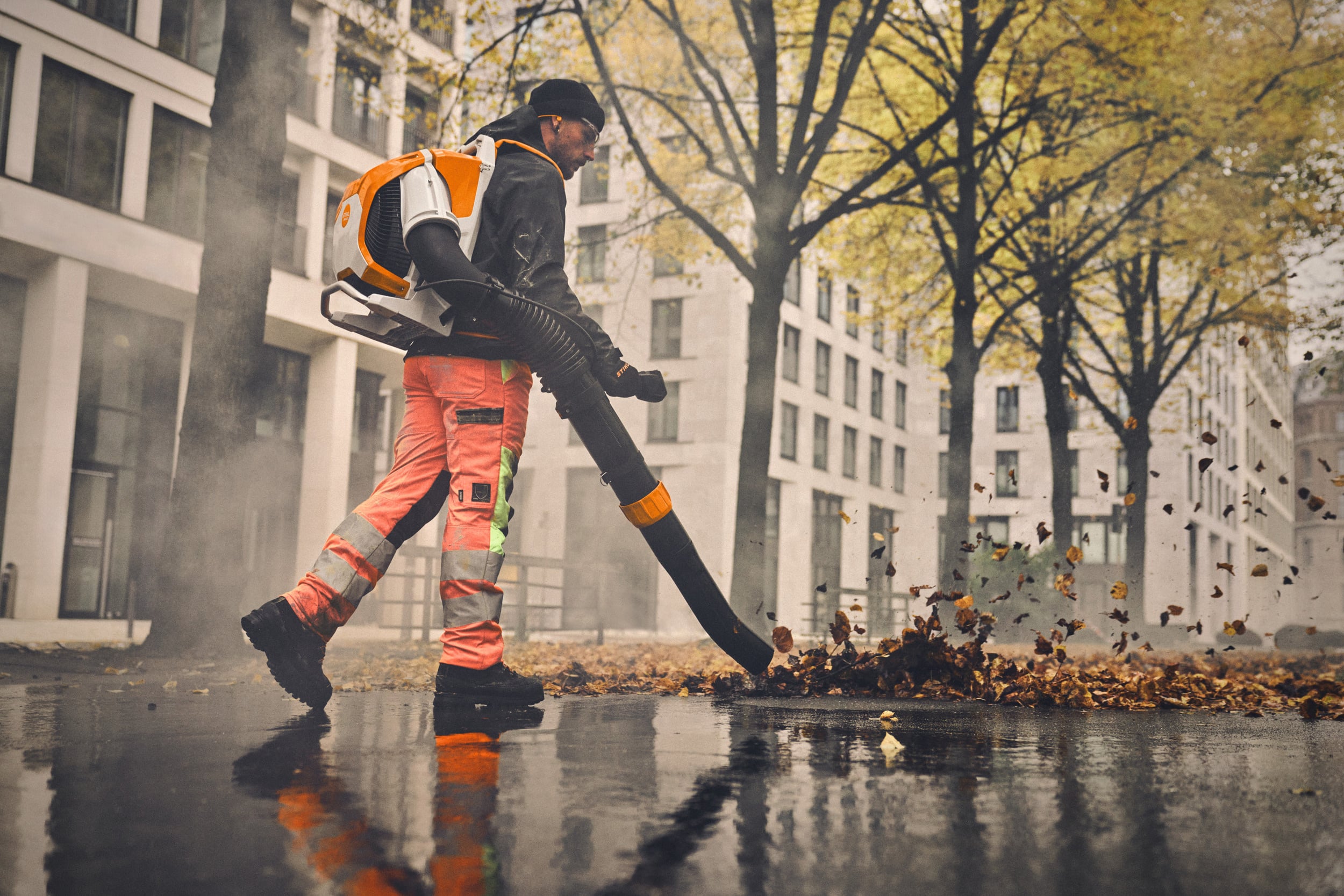 STIHL BRA 500 en BRA 600 ruggedragen accubladblazers 3