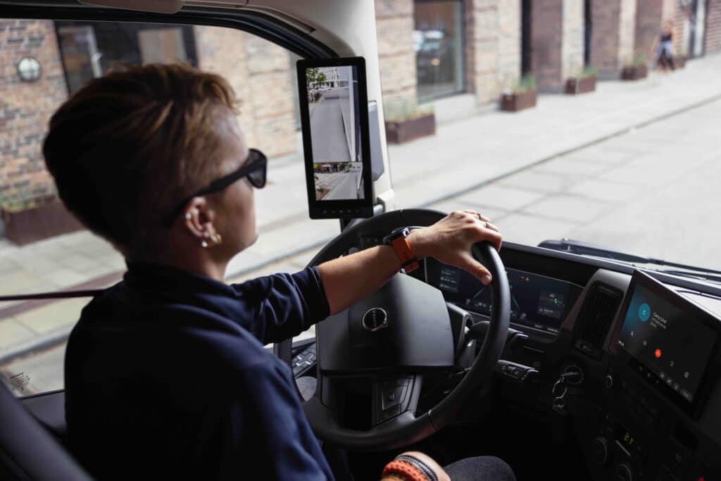 Volvo Trucks behaalt vijf sterren in tweede Euro NCAP-veiligheidsbeoordeling voor zware vrachtwagens 1