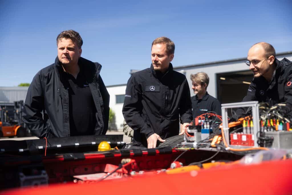 Veilig op weg onder hoogspanning: Crashtests bevestigen hoge passieve veiligheid van de Mercedes-Benz eActros 600 3