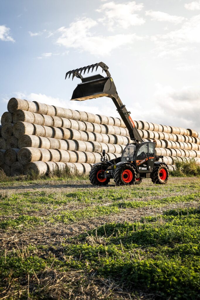 Bobcat presenteert bijzondere Black Limited Edition V-Drive verreikers tijdens Agritechnica 2025 1