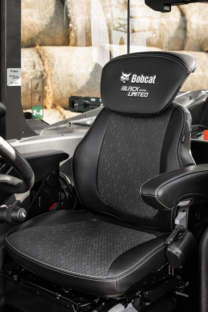 Bobcat presenteert bijzondere Black Limited Edition V-Drive verreikers tijdens Agritechnica 2025 2