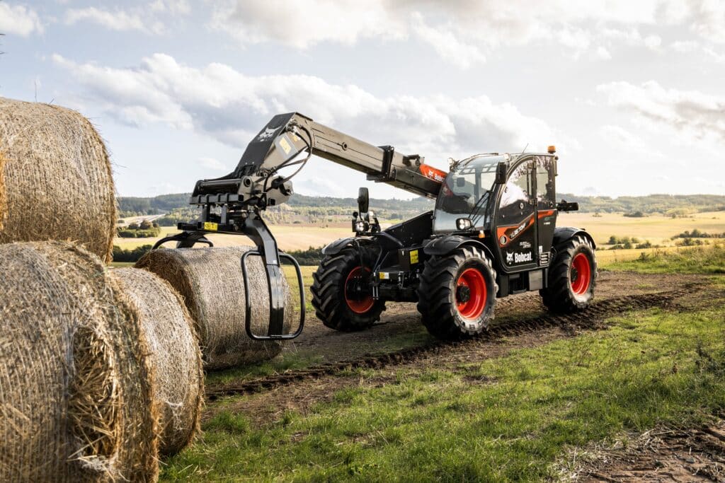 Bobcat presenteert bijzondere Black Limited Edition V-Drive verreikers tijdens Agritechnica 2025 3