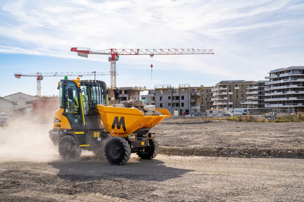 Ahlmann Nederland biedt krachtige mobiele Mecalac dumpers aan 2