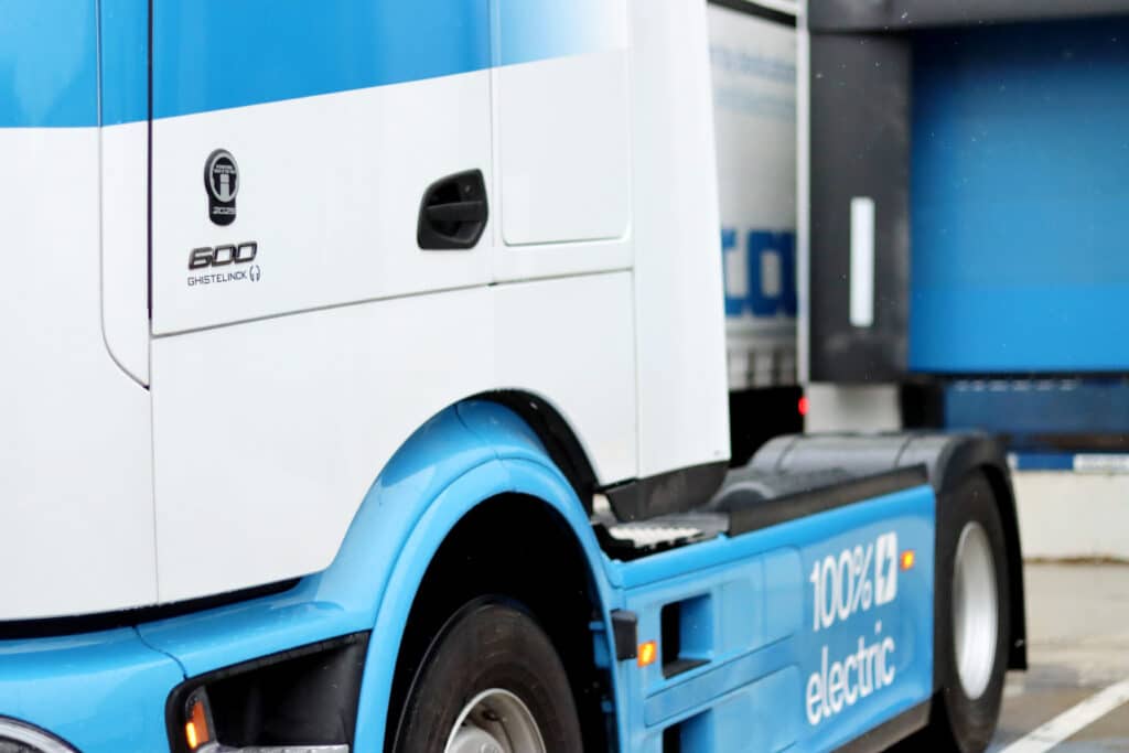 Dematra eerste Belgische transporteur met volledige Mercedes-Benz eActros-range in dagelijkse operaties 1