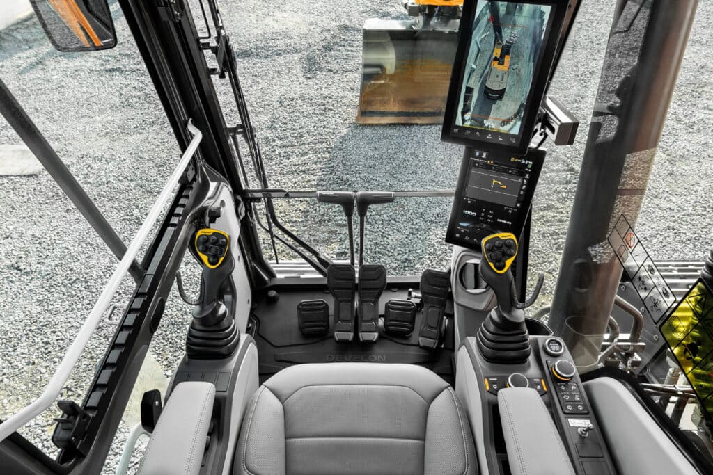 Develon tilt veiligheid naar een hoger niveau met optionele slimme technologie voor de -9 serie 1